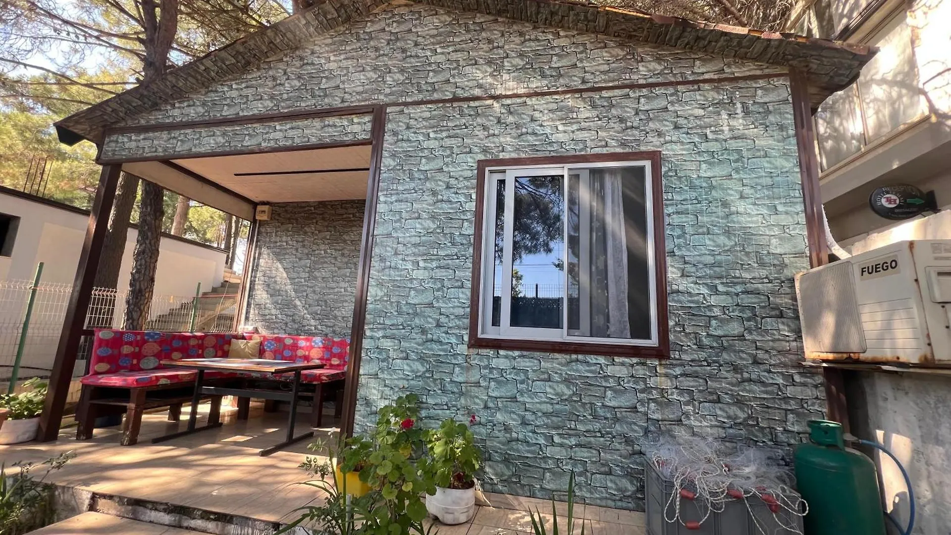 Happy Corner Beach House Velipoja Shkoder